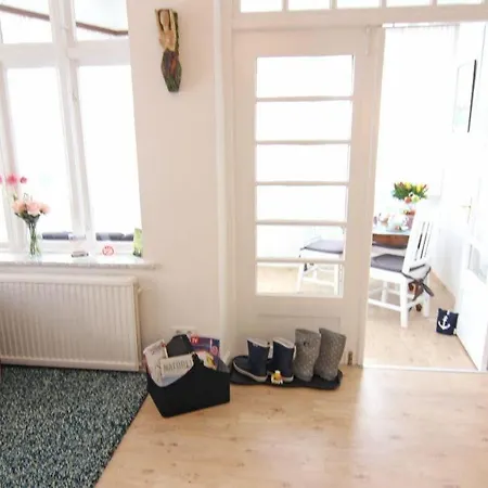 Kapitaenshaus-lassen-zimmer-kapitaen-blaubaer Penzion